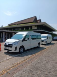 Sewa Hiace Banyuwangi VIP Trans 