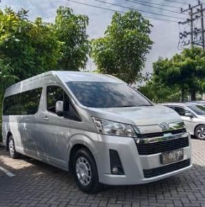 Layanan Sewa Hiace Self-Drive Banyuwangi
