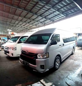 Fleksibilitas Grup: Hiace Sewa 24 Jam di Banyuwangi